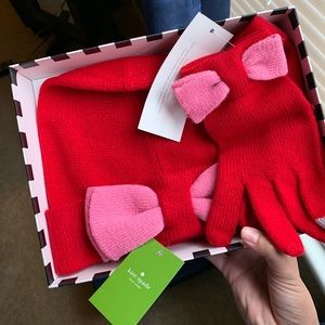NWT Kate Spade Bow Hat and Gloves Gift Set